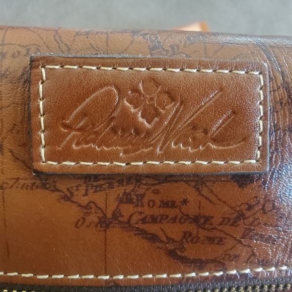 Patricia Nash "Valerie" Clutch Wristlet in Riot Rust (NWT) - Picture 2 of 16